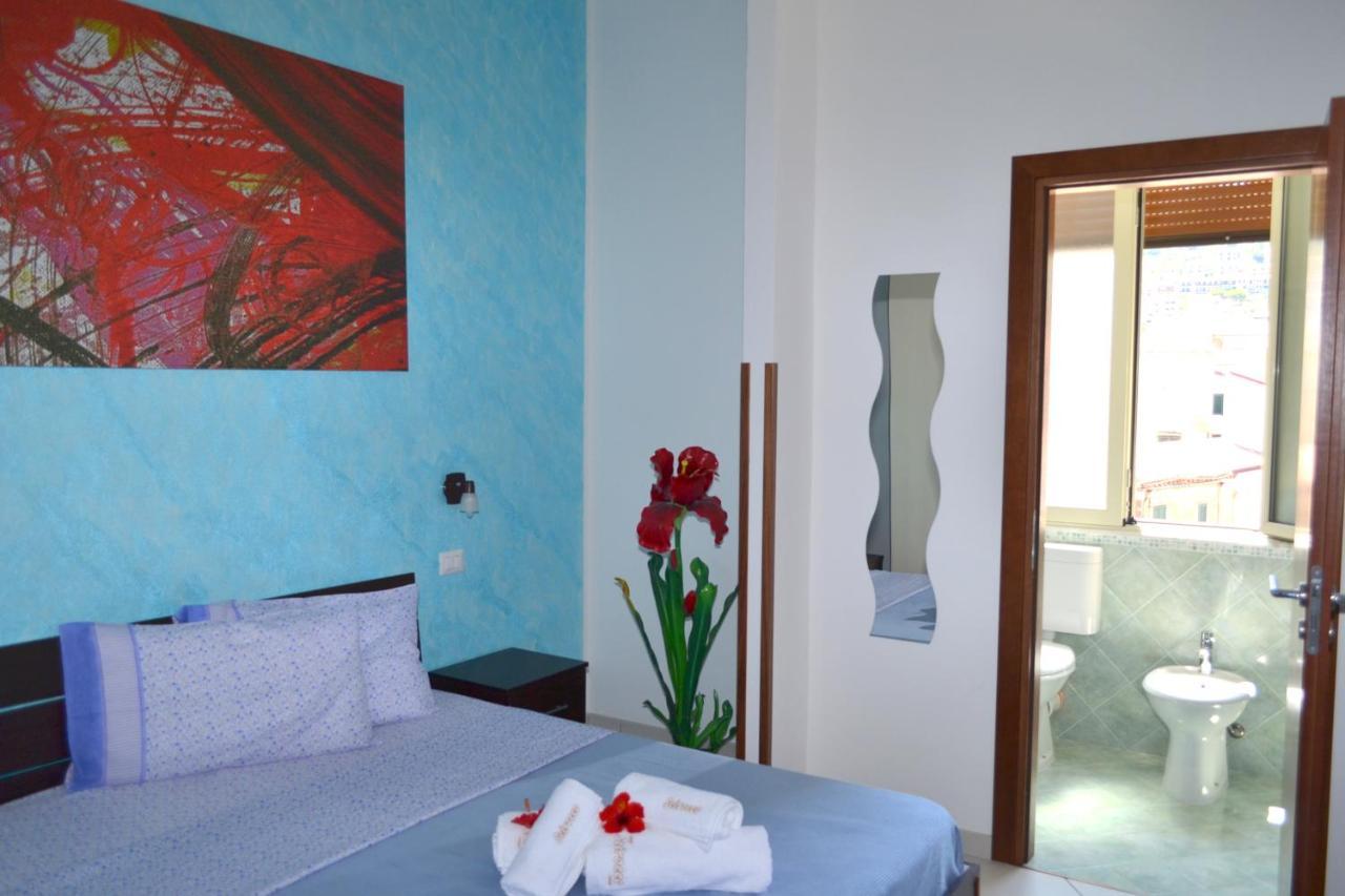 Bed and Breakfast Scirocco Cefalú Habitación foto